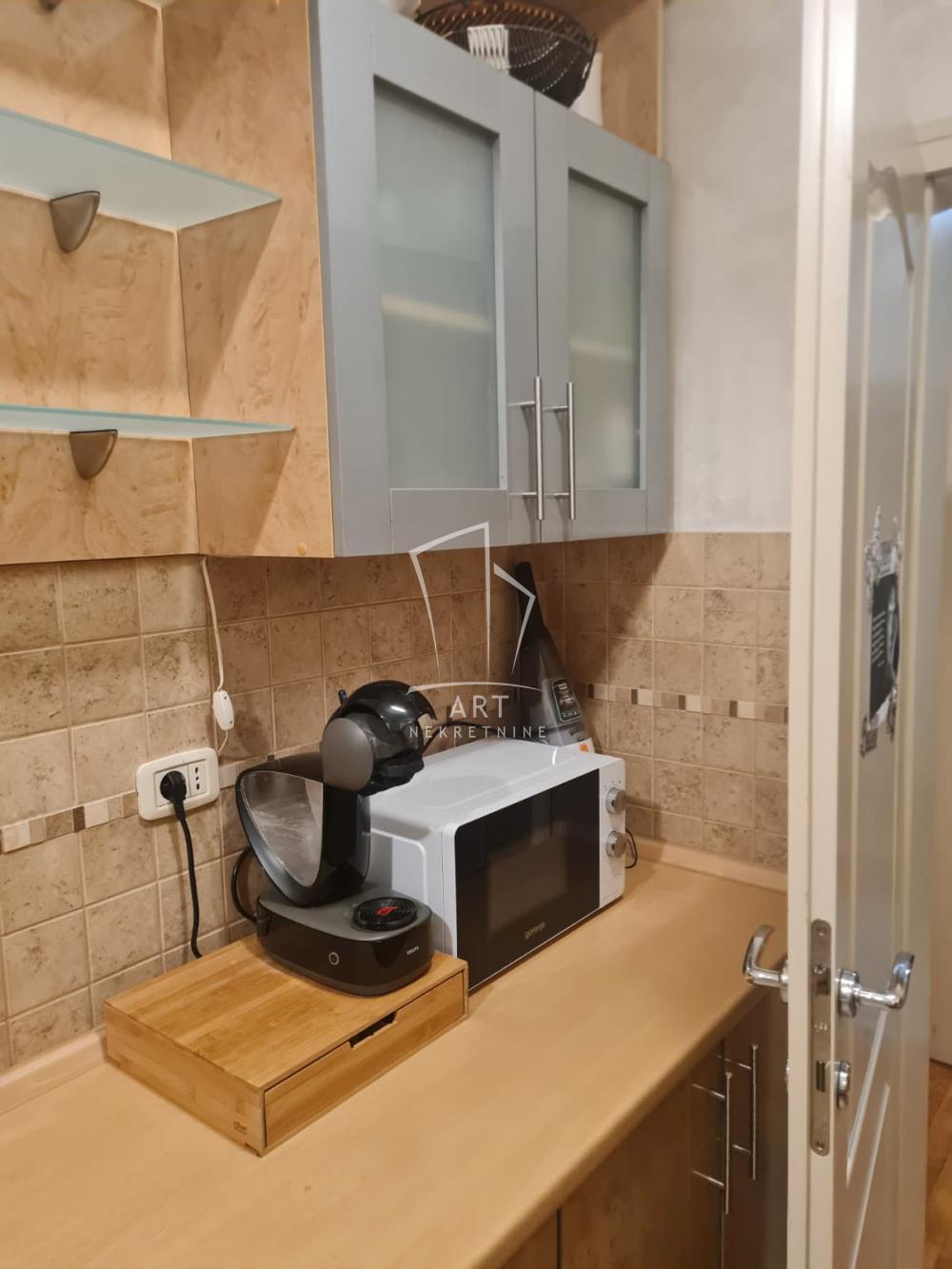 Slika 8 - Jovanička, Trosoban stan za izdavanje, 73m2, 750€