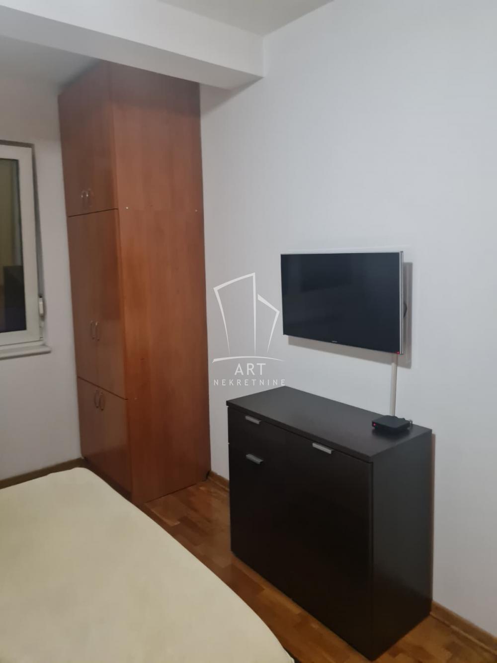 Slika 5 - Jovanička, Trosoban stan za izdavanje, 73m2, 750€