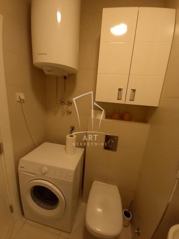 Slika 4 - Uroša Martinovića, Jednosoban stan za izdavanje, 32m2, 700€