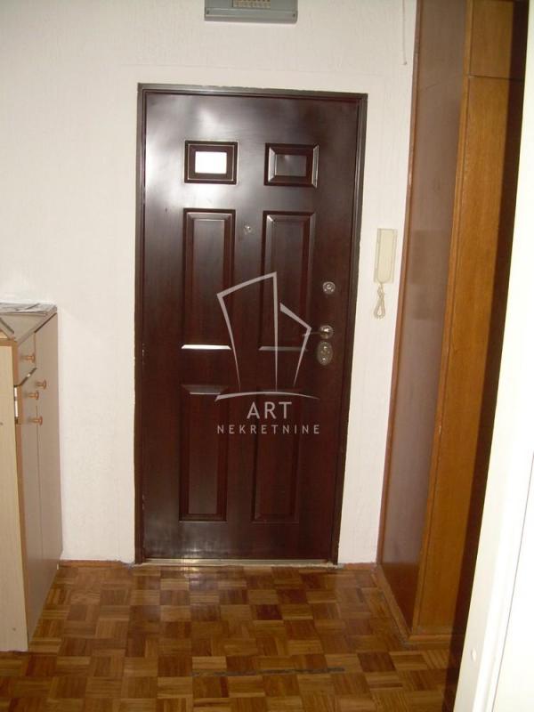 Slika 2 - Džona Kenedija, Dvosoban stan za izdavanje, 54m2, 500€