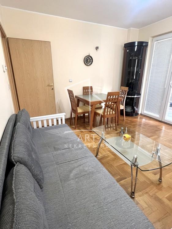 Slika 1 - Kostolačka, Jednoiposoban stan za izdavanje, 48m2, 450€