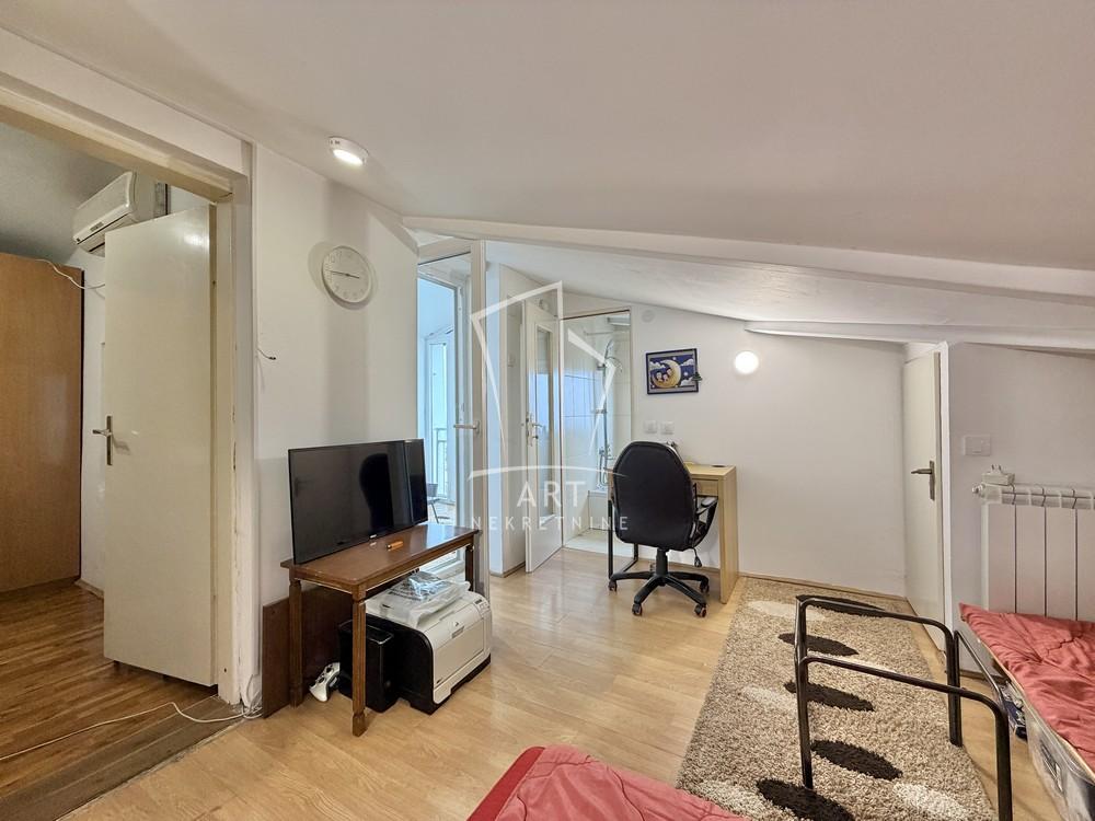 Slika 9 - Luke Vojvodića, Trosoban stan na prodaju, 80m2, 175.000€