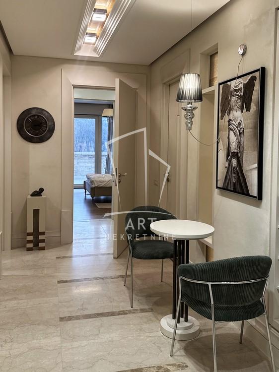 Slika 7 - Požeška, Petosoban stan za izdavanje, 197m2, 2.100€