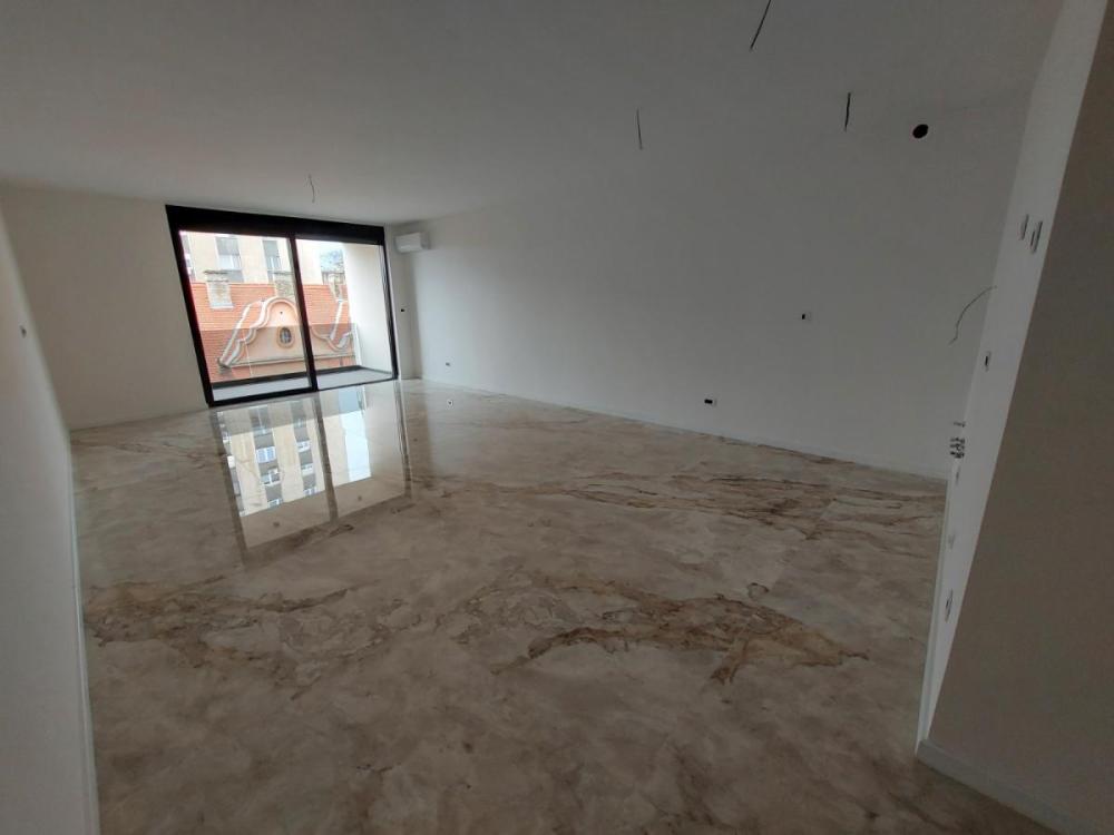 Slika 10 -  Lokal za izdavanje, 420m2, 6.400€