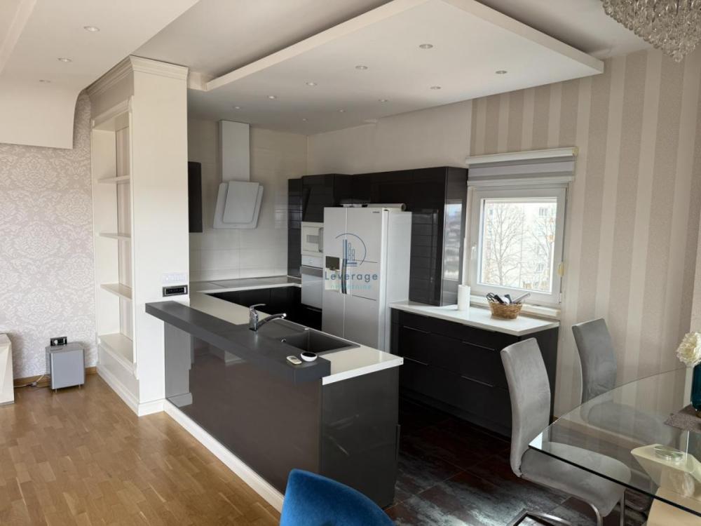 Slika 3 - Luke Vojvodića, Četvoroiposoban stan na prodaju, 130m2, 325.000€