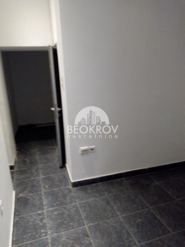 Slika 2 - Karađorđeva,  Lokal za izdavanje, 35m2, 800€