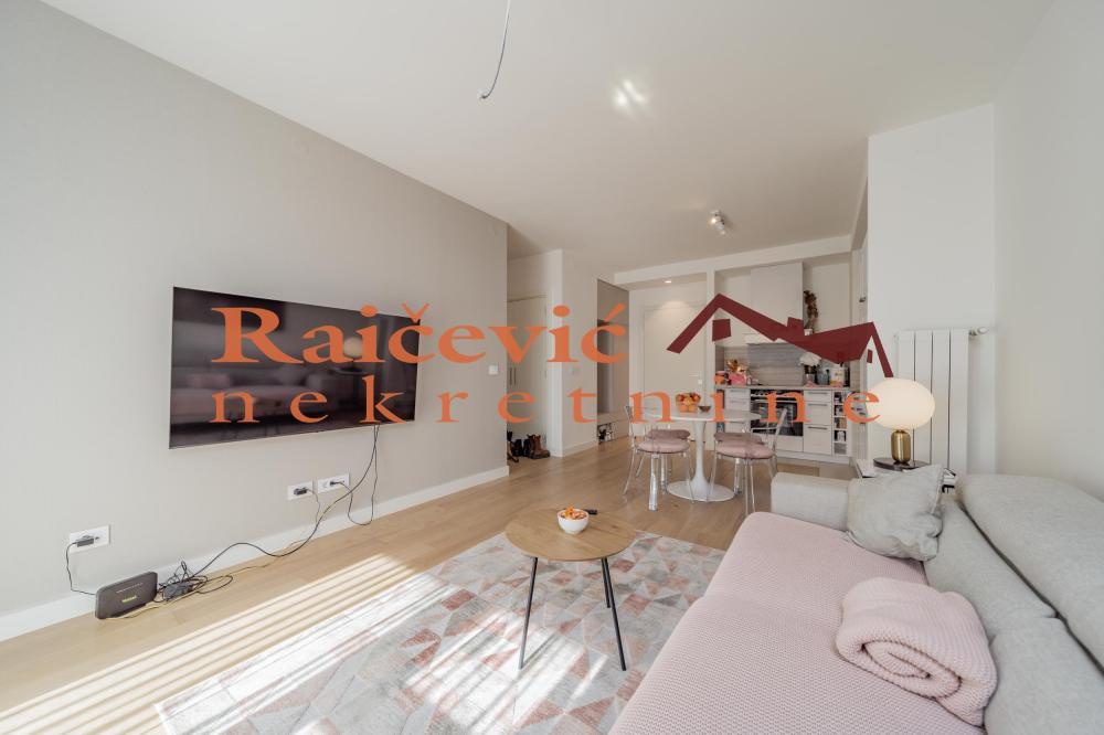 Slika 6 - Luke Celovica Trebinjca, Trosoban stan na prodaju, 74m2, 425.000€