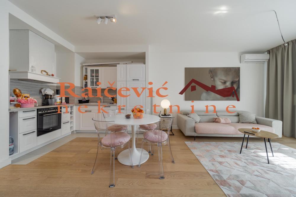 Glavna slika -Luke Celovica Trebinjca, Trosoban stan na prodaju, 74m2, 425.000€