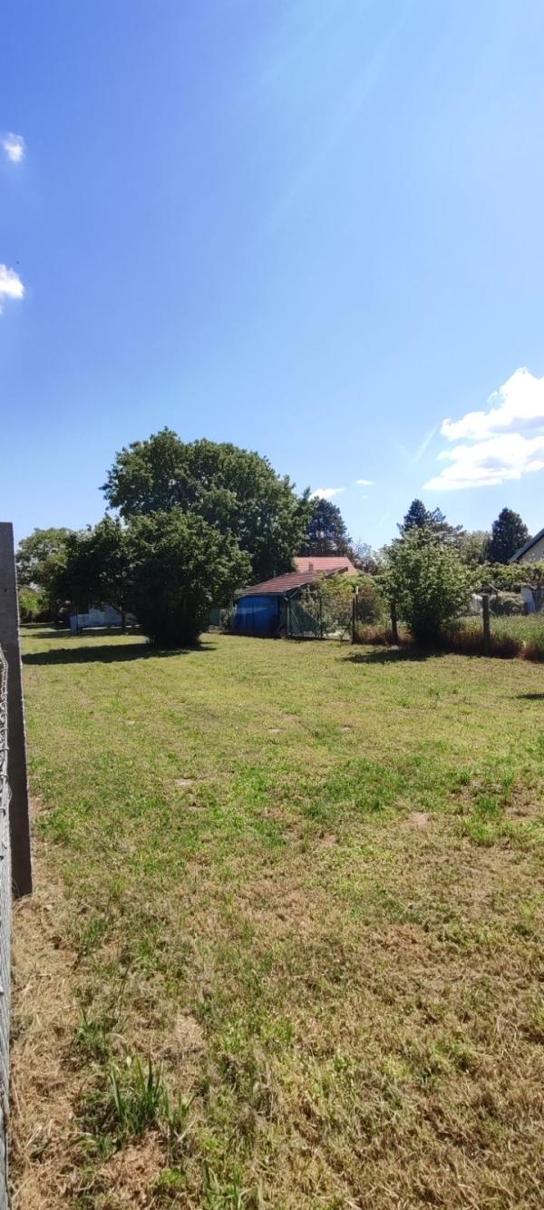 Slika 2 -  Plac na prodaju, Veternik, 42.000€
