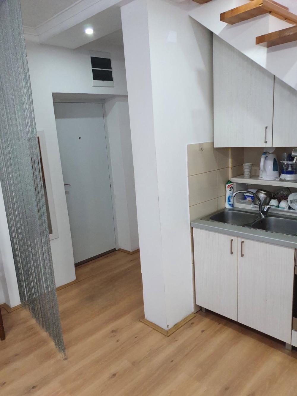 Slika 4 - Stepenička, Dvosoban stan za izdavanje, 53m2, 450€