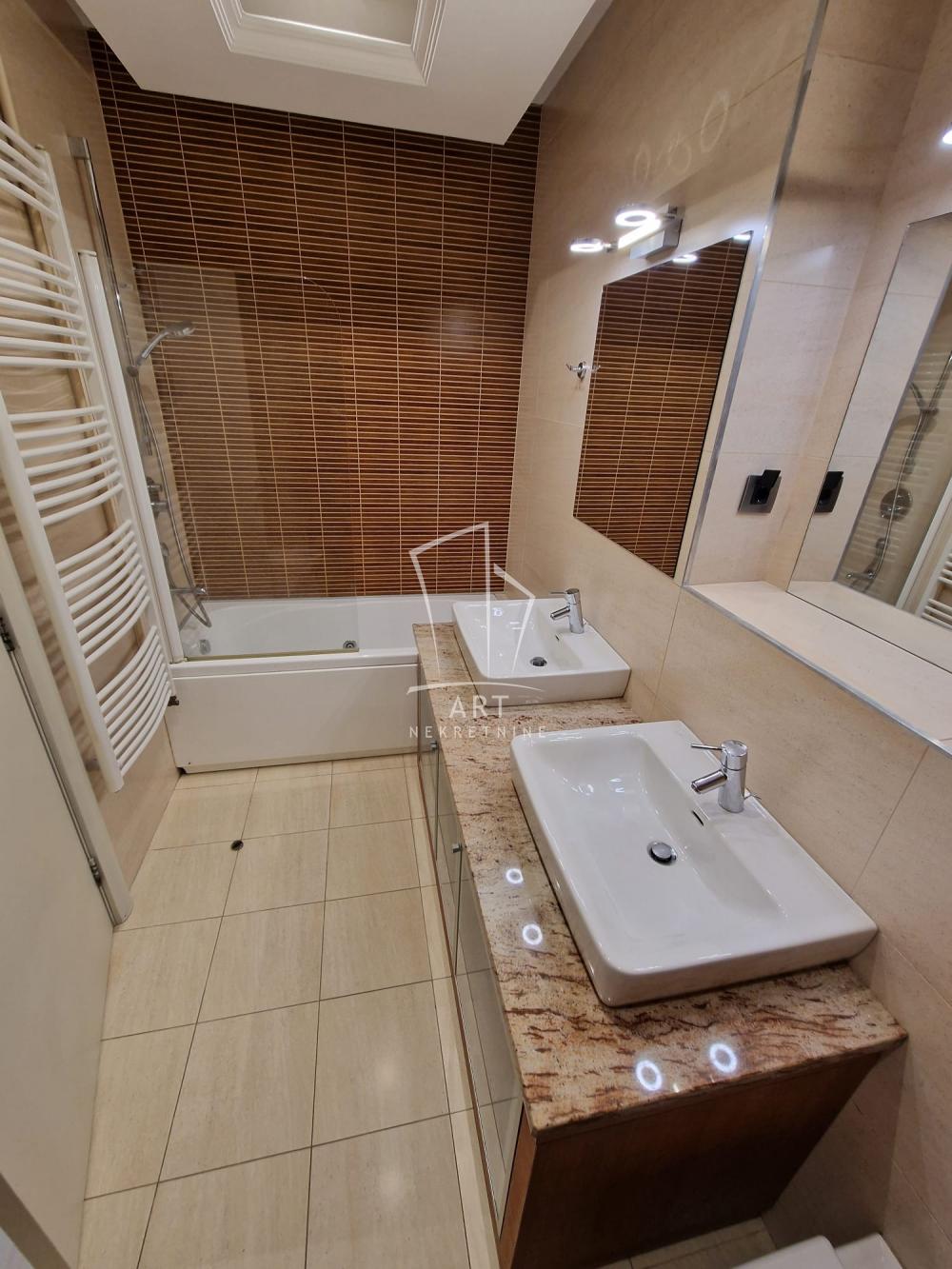 Slika 11 - Velisava Vulovića, Četvorosoban stan za izdavanje, 148m2, 2.400€