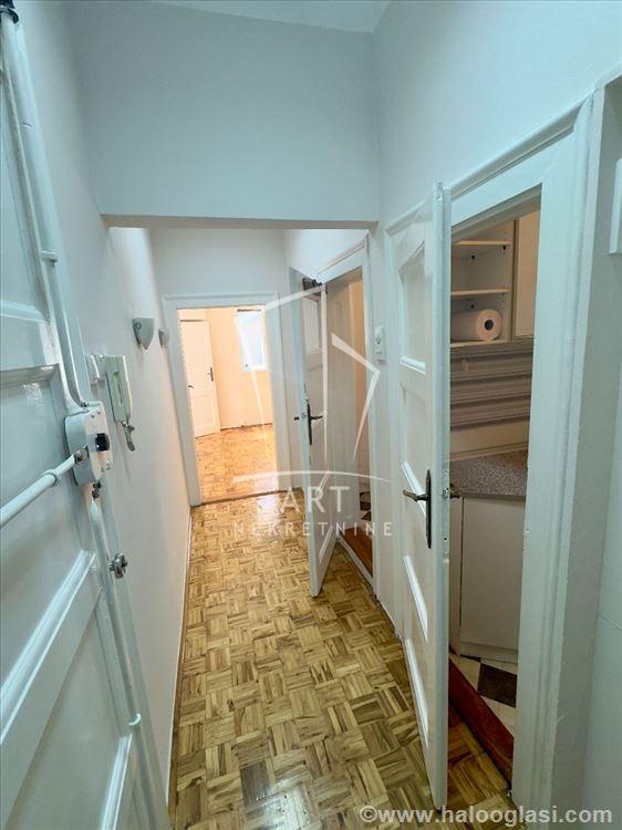 Slika 3 - Vojvode Milenka,  Lokal za izdavanje, 25m2, 400€