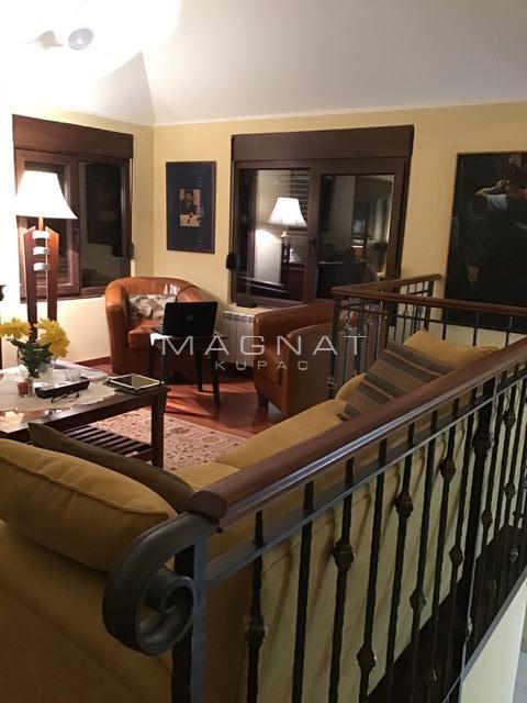 Slika 6 - Maršala Tita,  Kuća na prodaju, 200m2, 200.000€