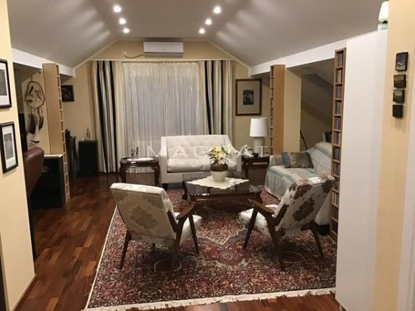 Glavna slika -Maršala Tita,  Kuća na prodaju, 200m2, 200.000€