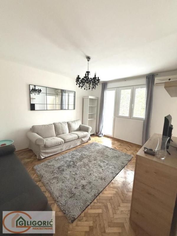 Slika 1 - Jovana Bijelića, Dvosoban stan za izdavanje, 50m2, 500€