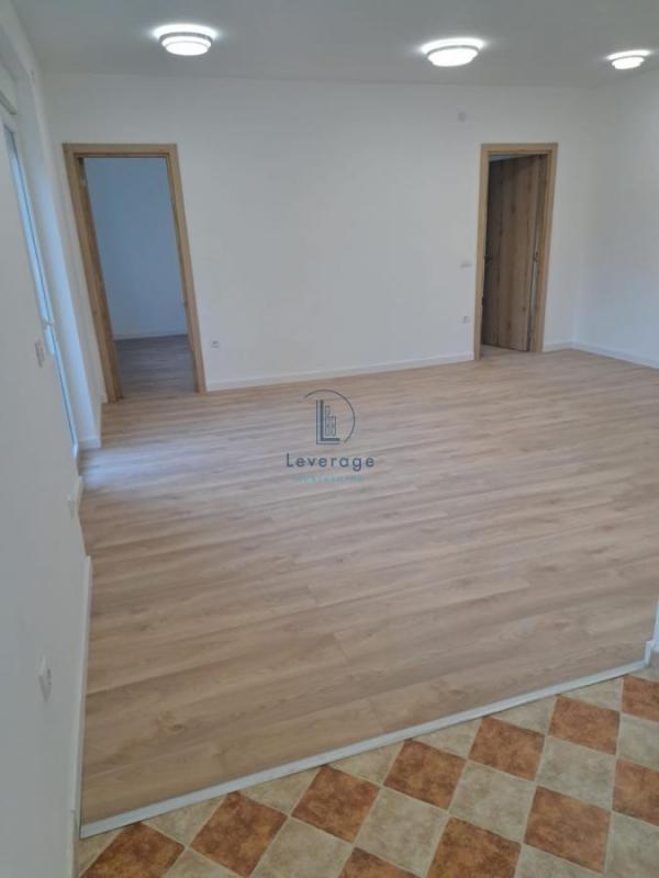 Slika 1 - Ledinačka, Četvorosoban stan na prodaju, 67m2, 224.000€