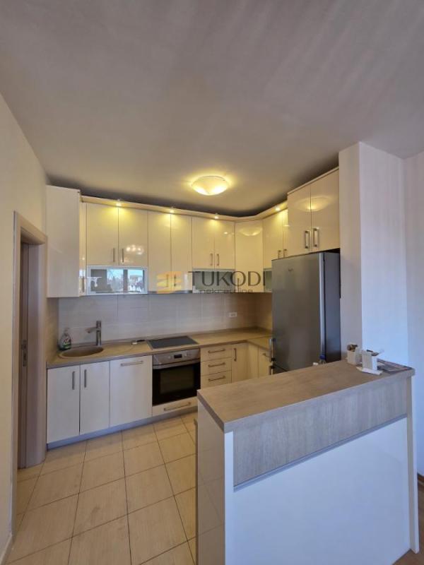 Slika 2 - Četvorosoban stan na prodaju, 90m2, 265.000€