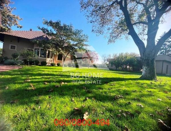 Slika 1 - Svetog Save,  Kuća na prodaju, 290m2, 870.000€