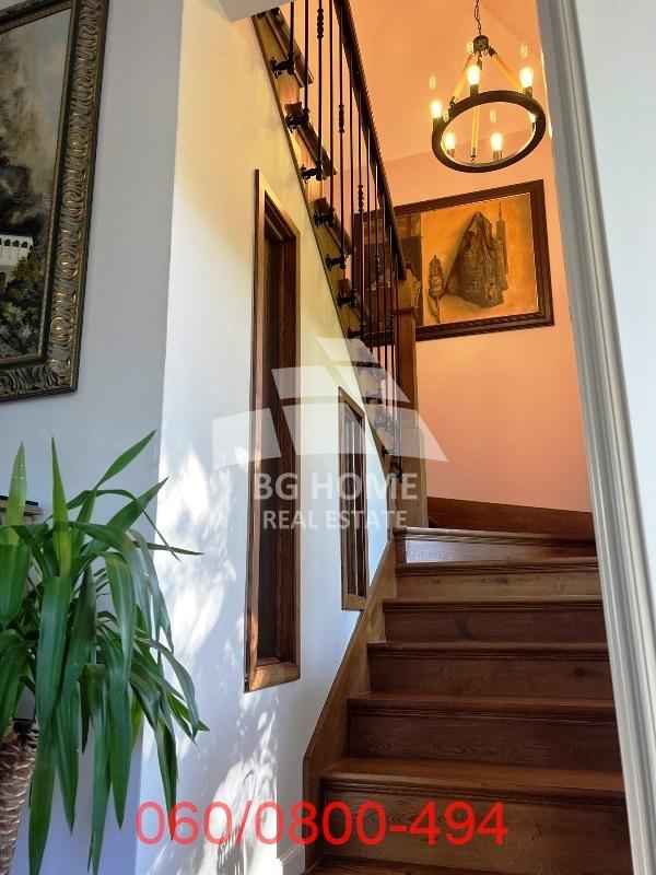 Slika 7 - Svetog Save,  Kuća na prodaju, 290m2, 870.000€