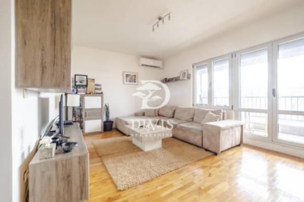 Glavna slika -Vojvode Stepe, Trosoban stan na prodaju, 89m2, 311.500€