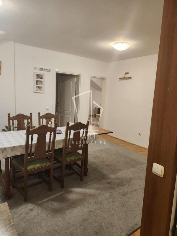 Slika 2 - Kozačinskog, Četvorosoban stan za izdavanje, 127m2, 1.000€