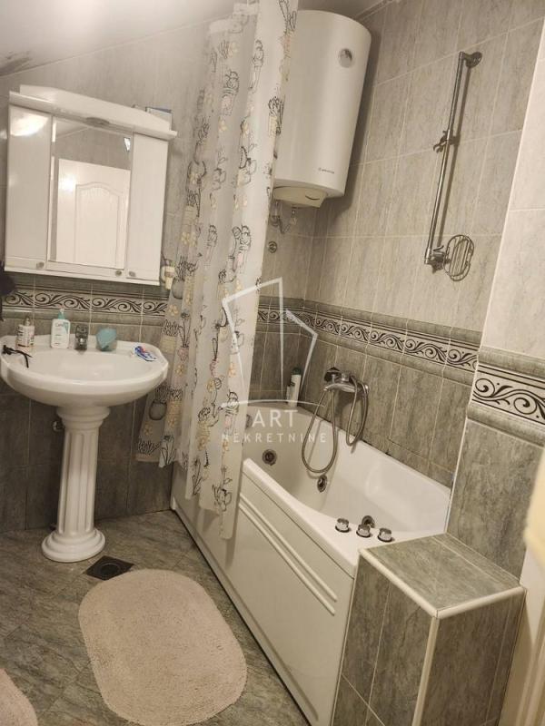 Slika 9 - Kozačinskog, Četvorosoban stan za izdavanje, 127m2, 1.000€