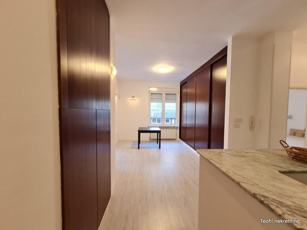 Slika 4 - Alekse Nenadovića, Dvosoban stan za izdavanje, 64m2, 700€