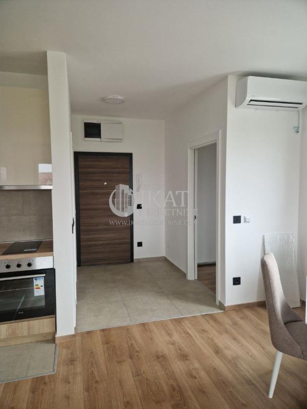 Slika 4 - Dvoiposoban stan za izdavanje, 50m2, 500€