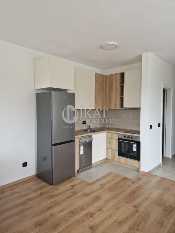 Slika 5 - Dvoiposoban stan za izdavanje, 50m2, 500€