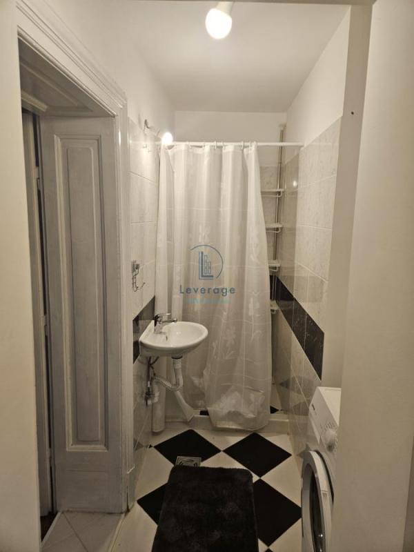 Slika 9 - Topolska, Četvorosoban stan za izdavanje, 120m2, 1.200€