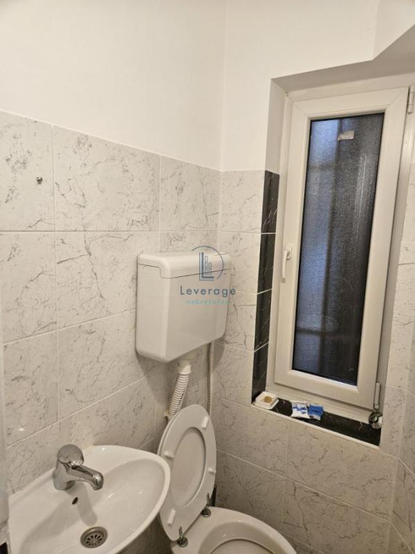 Slika 8 - Topolska, Četvorosoban stan za izdavanje, 120m2, 1.200€