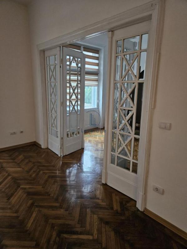 Slika 2 - Topolska, Četvorosoban stan za izdavanje, 120m2, 1.200€