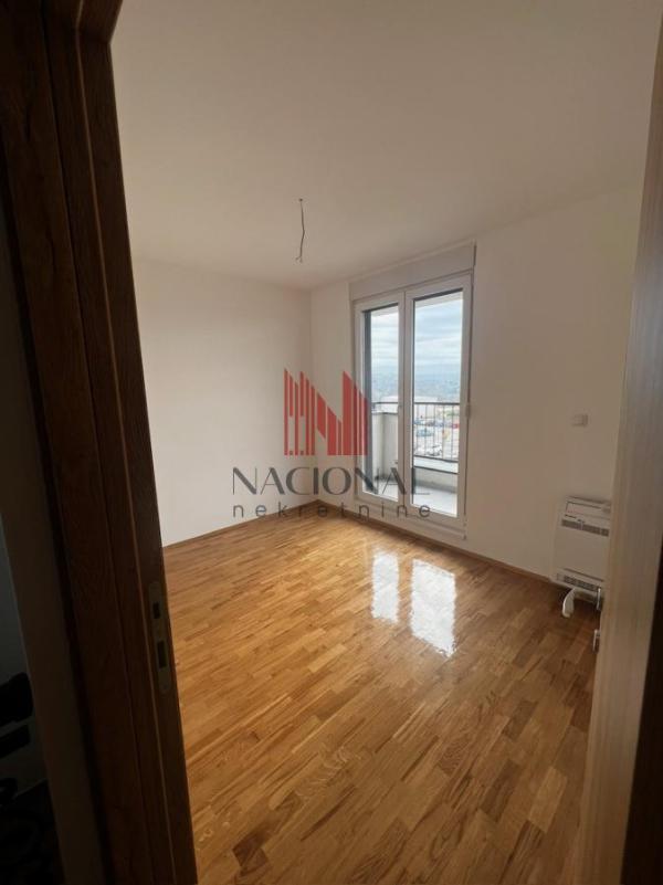 Slika 5 - MISELUK, Četvorosoban stan na prodaju, 80m2, 144.200€