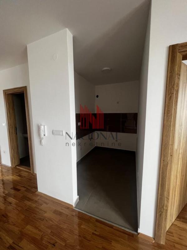 Slika 4 - MISELUK, Četvorosoban stan na prodaju, 80m2, 144.200€