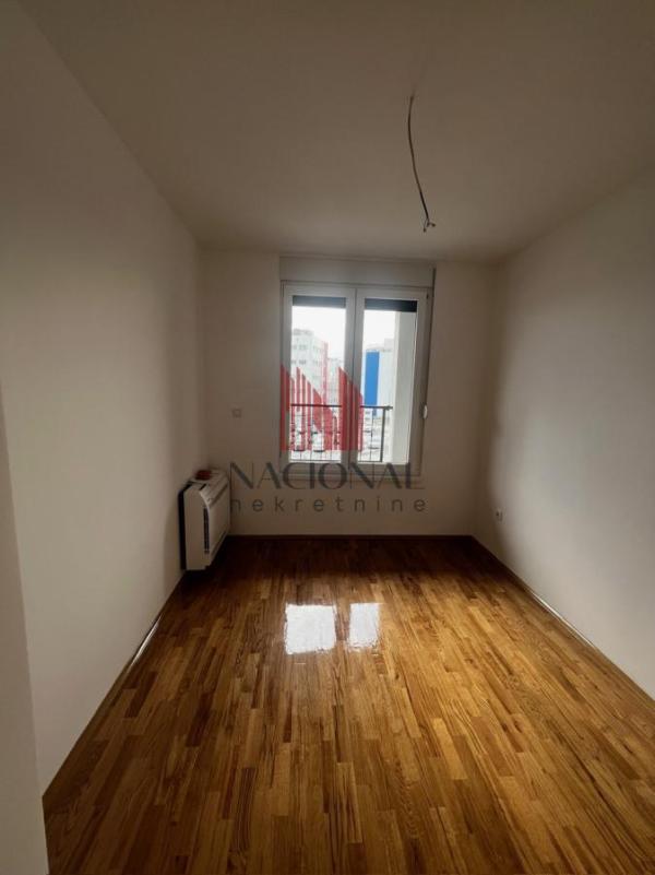 Slika 8 - MISELUK, Četvorosoban stan na prodaju, 80m2, 144.200€