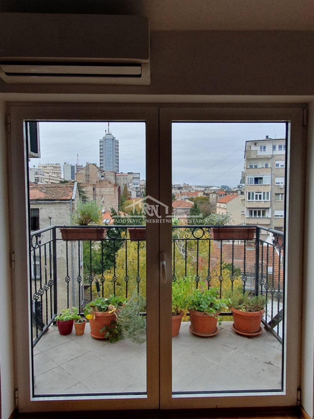 Slika 1 - Hilandarska, Trosoban stan na prodaju, 55m2, 330.000€