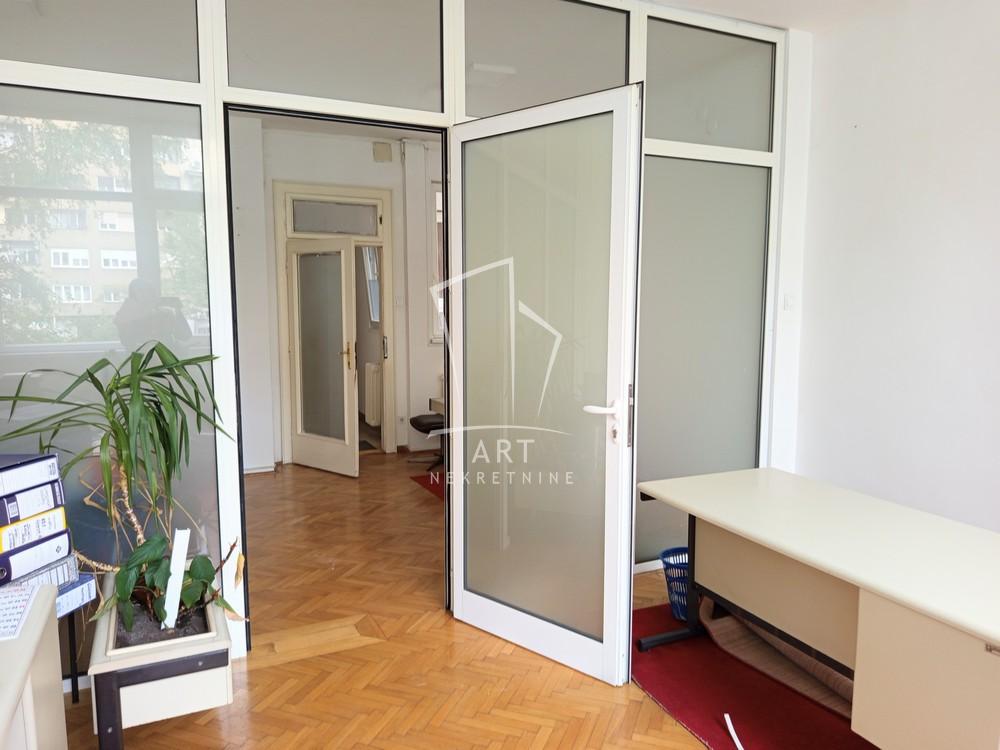 Slika 2 - Zmaj Jovina,  Lokal za izdavanje, 110m2, 1.400€