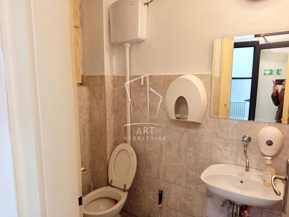 Slika 9 - Zmaj Jovina,  Lokal za izdavanje, 110m2, 1.400€