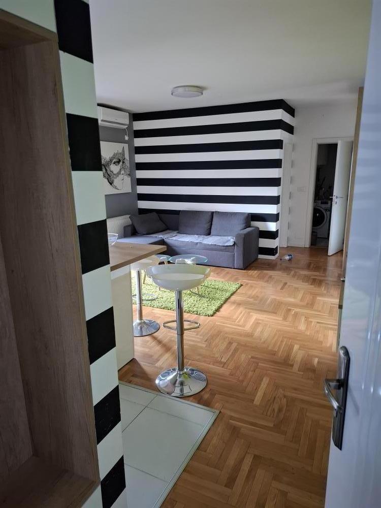 Slika 4 - Prvomajska 9/4, Jednoiposoban stan za izdavanje, 44m2, 360€