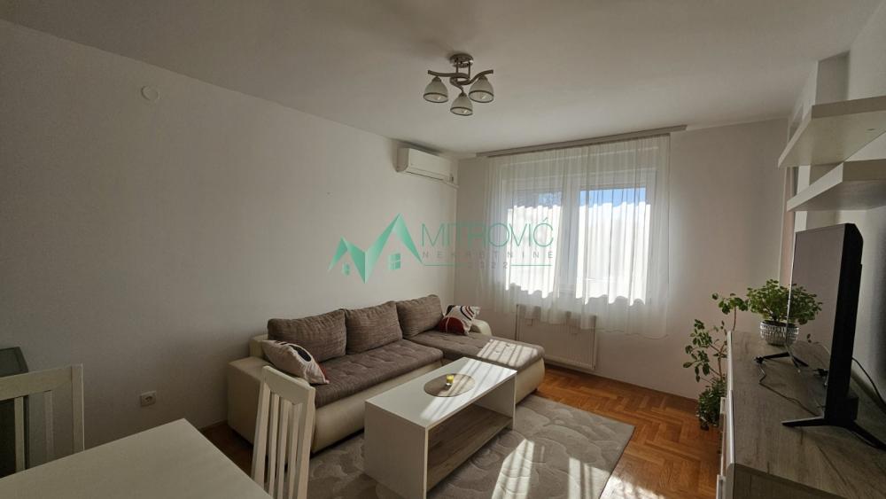 Slika 1 - Jednoiposoban stan za izdavanje, 37m2, 380€