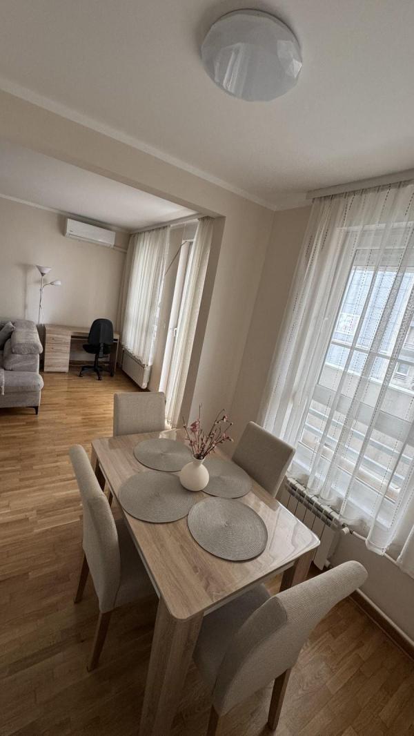 Slika 3 - Jurija Gagarina, Dvosoban stan za izdavanje, 69m2, 1.100€