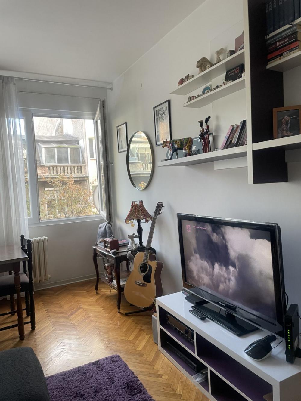 Slika 3 - Resavska, Trosoban stan za izdavanje, 70m2, 1.300€