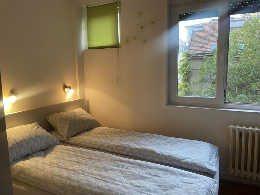 Slika 7 - Resavska, Trosoban stan za izdavanje, 70m2, 1.300€