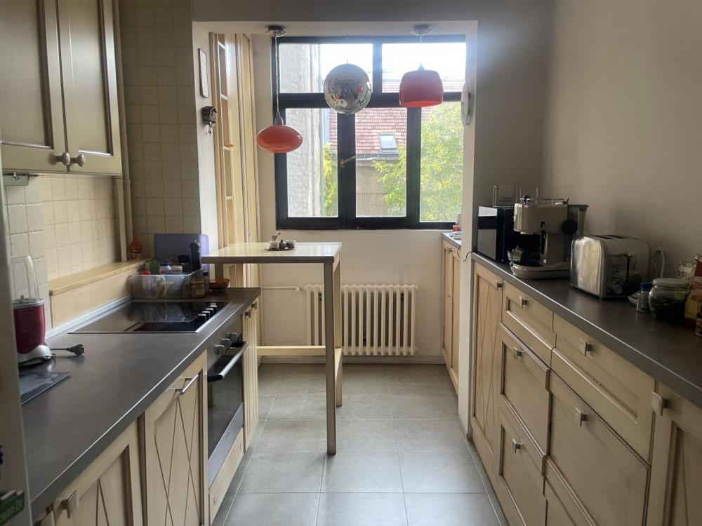 Slika 4 - Resavska, Trosoban stan za izdavanje, 70m2, 1.300€