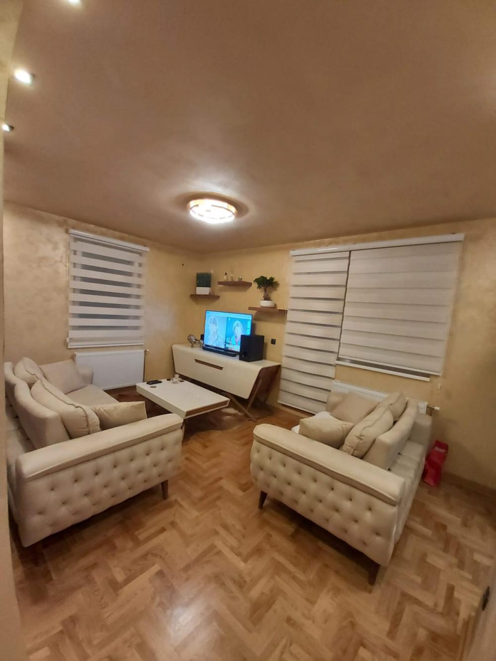 Slika 1 - Miljana Miljanića, Trosoban stan za izdavanje, 55m2, 700€