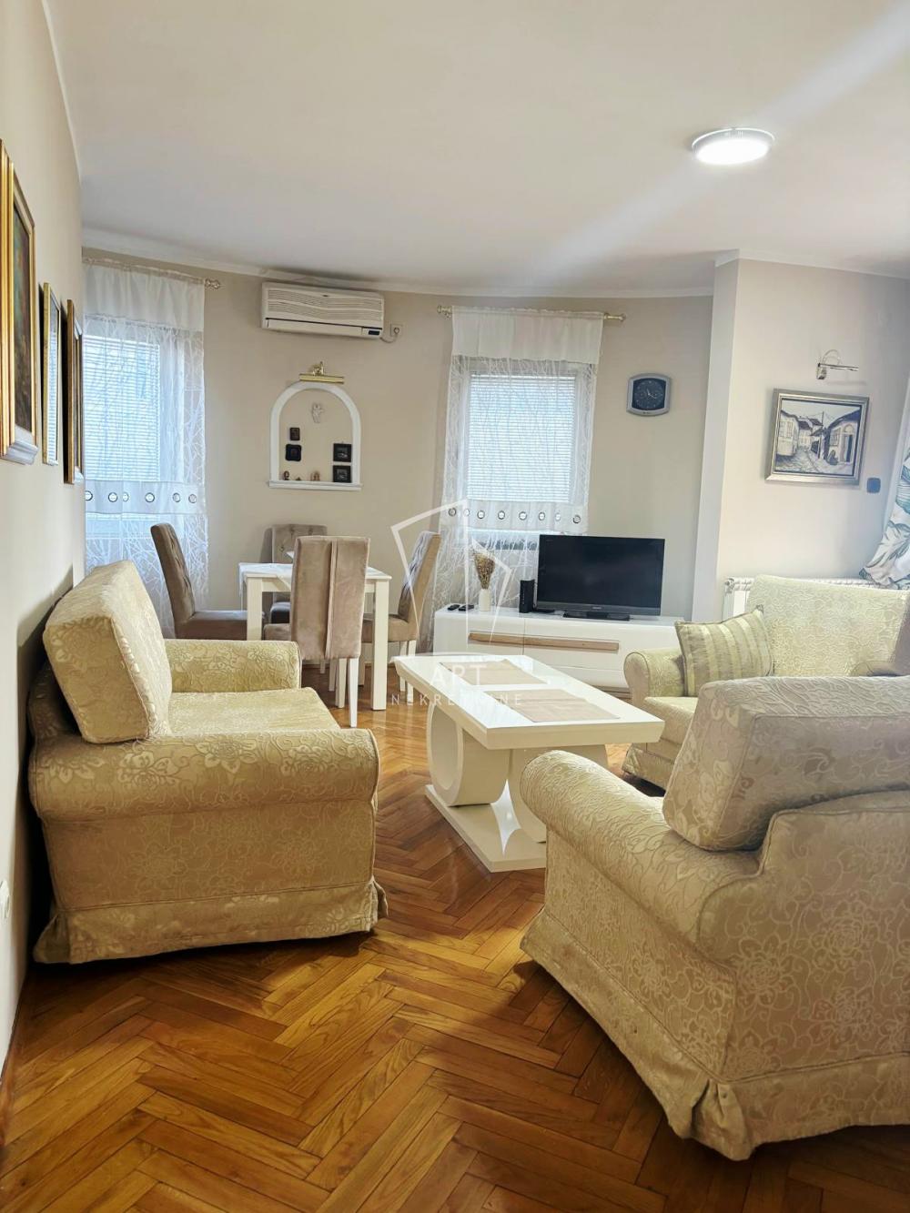 Slika 1 - Svetog Nikole, Trosoban stan za izdavanje, 66m2, 600€