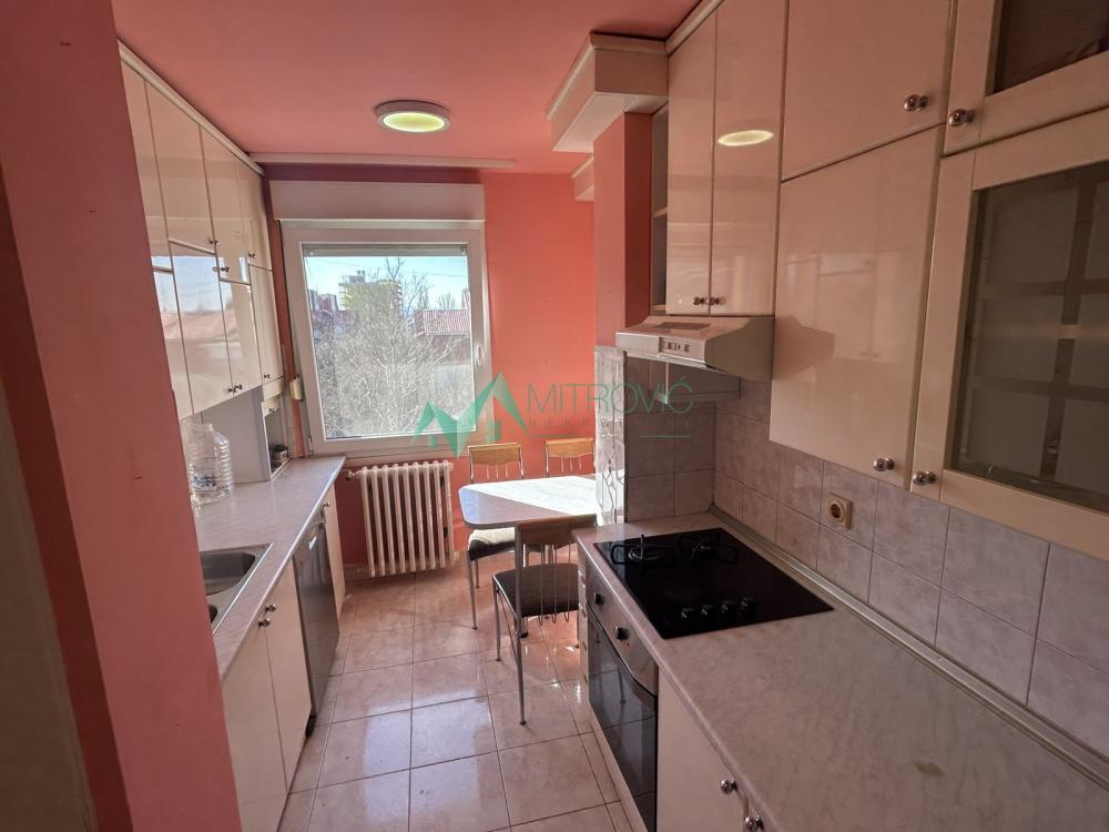 Slika 2 - Trosoban stan za izdavanje, 74m2, 600€