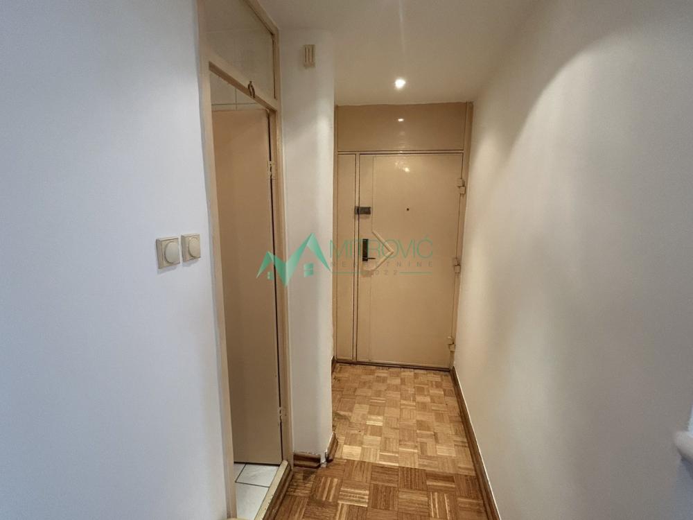 Slika 4 - Trosoban stan za izdavanje, 74m2, 600€