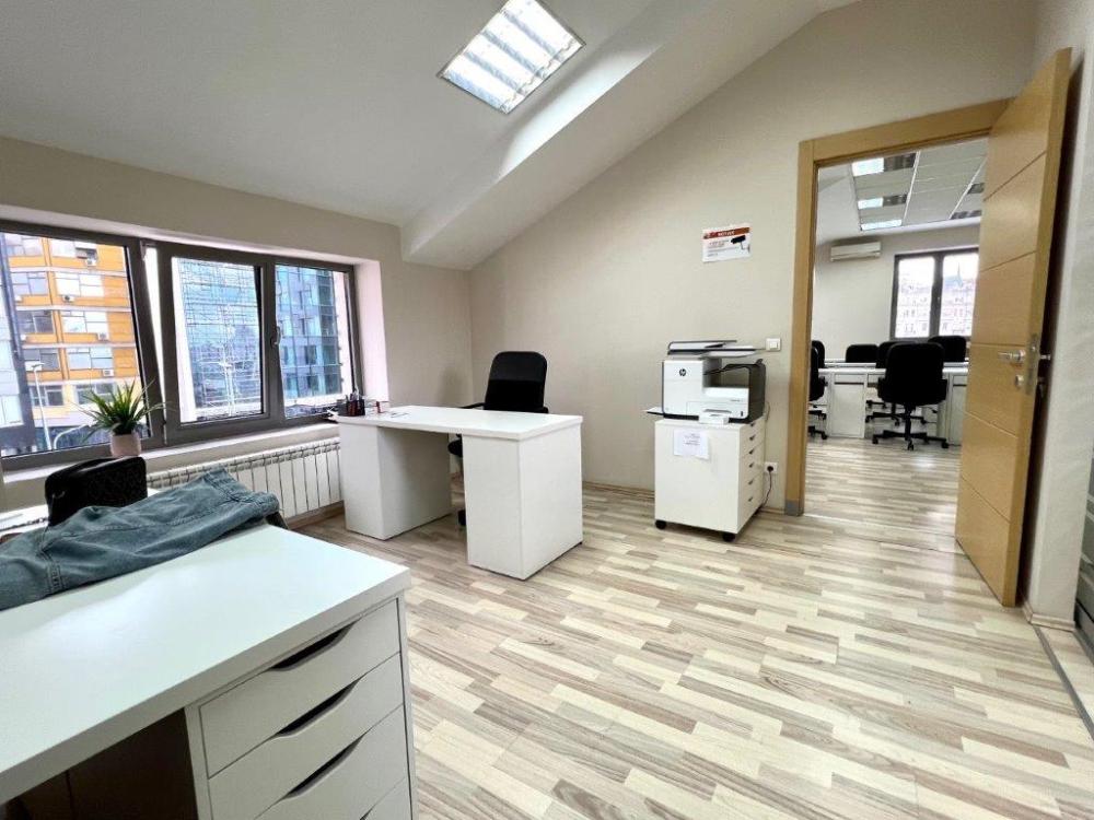 Slika 5 - Brankova,  Lokal za izdavanje, 183m2, 2.800€