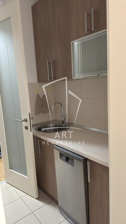 Slika 4 - Jurija Gagarina, Dvosoban stan za izdavanje, 68m2, 1.100€